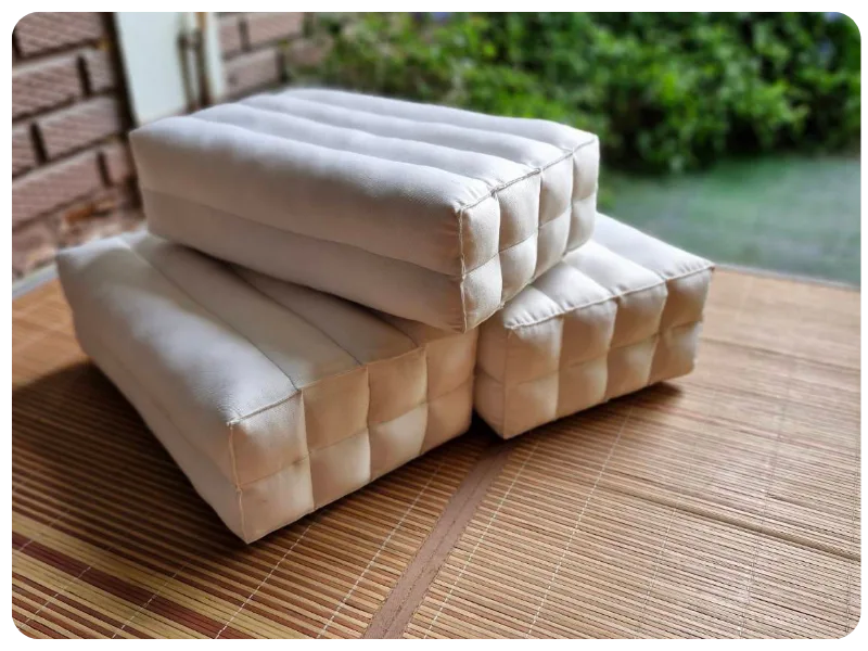 140625 traditional pillow 01 1 หมอนหก