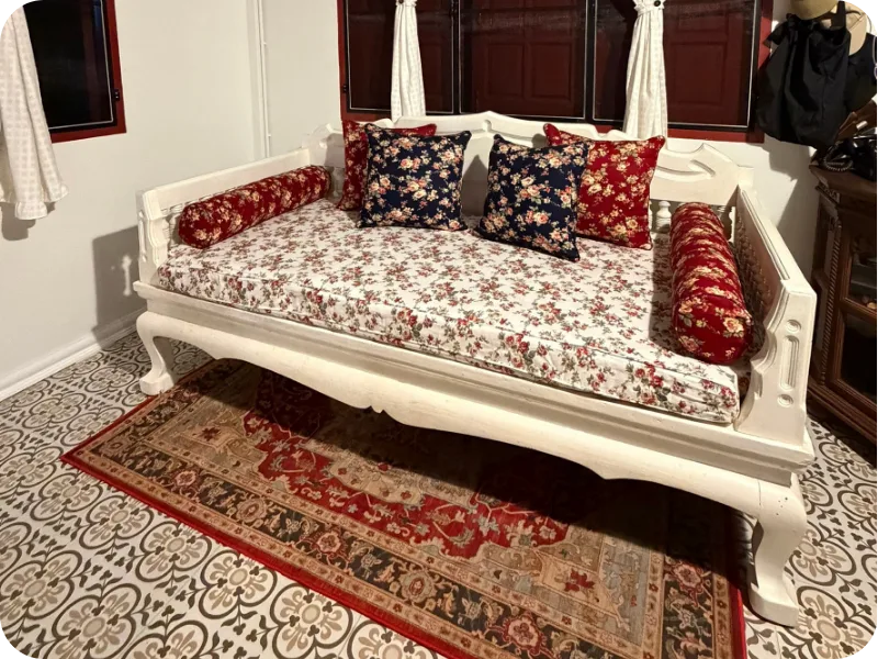 เบาะแหย่งช้างเข้ามุม ลายดอกวินเทจสวยหรู นั่งสบายรับแขก