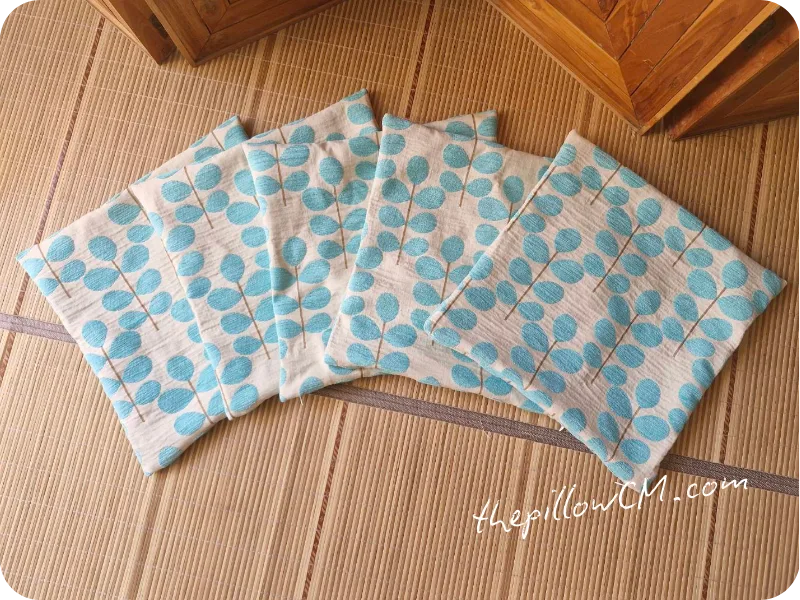 รับเย็บปลอกหมอนอิง ตามขนาดที่ลูกค้าต้องการ ติดซิปยาว 1 ด้าน สำหรับถอดใส่ไส้หมอน