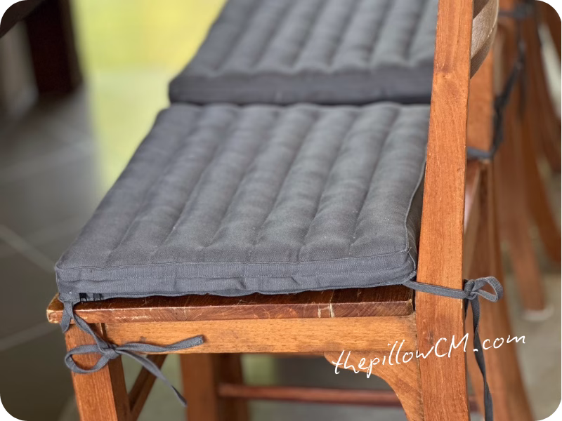 040626 custom dining chair cushion 01 59 เบาะนั่งเก้าอี้ห้องอาหารยัดนุ่นธรรมชาติ สั่งทำตามขนาดเก้าอี้