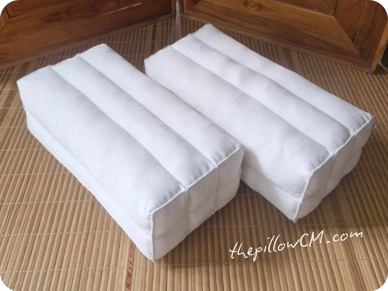 120626 traditional pillow 01 21 หมอนหกจากนุ่น (Plant Fiber) ยัดแน่นเต็มทรง ผลิตตามขนาดที่ต้องการ