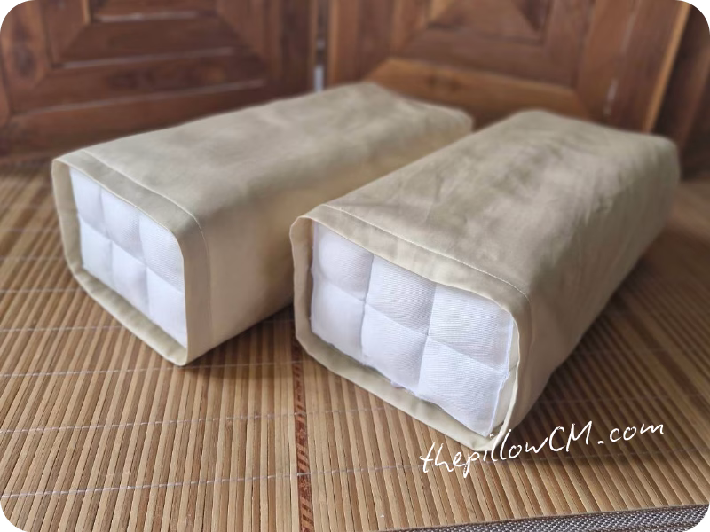 120626 traditional pillow 08 28 ปลอกหมอนหกผ้ากันไรฝุ่นสีครีมทอง เย็บตามขนาดของตัวหมอนจริง สวมพอดีกับหมอนหกทรงสี่เหลี่ยม