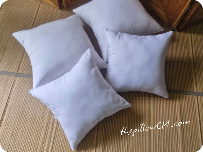 150626 throw pillows 04 16 หมอนอิงไส้นุ่นธรรมชาติ ยัดแน่นทุกมุม ช่วยรองรับหลังและแขน พร้อมช่องซิปสำหรับเติมนุ่น