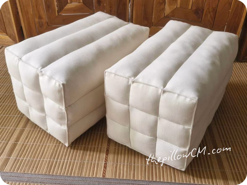 060726 9layers pillow 02 15 หมอนเก้าทรงสี่เหลี่ยมด้านเท่า งานสั่งทำตามขนาด ยัดนุ่นแน่น เหมาะสำหรับนั่งพักและเอนหลัง