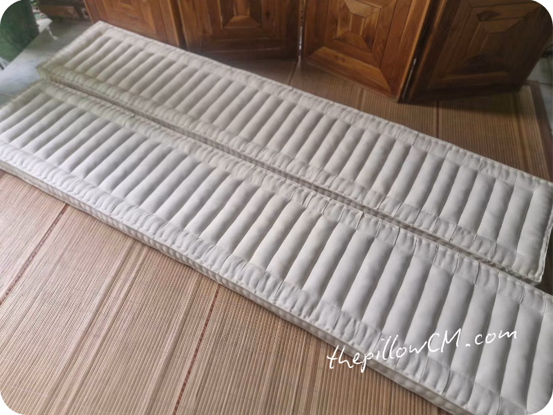 060726 bench pad 02 8 เบาะรองนั่งยาวสำหรับม้านั่ง ผลิตตามขนาด 40 x 200 ซม. ผ้าสีครีม Ivory ดีไซน์เรียบ มินิมอล ยัดนุ่นธรรมชาติแน่น คงรูป
