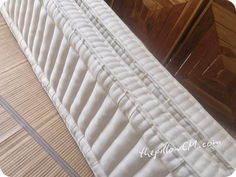 060726 bench pad 13 10 เบาะนั่งยาวสั่งทำตามขนาด 40 x 200 ซม. หนา 3 นิ้ว ผ้าสีครีม Ivory ยัดนุ่นธรรมชาติแน่น เรียบหรูและใช้งานได้ทุกวัน