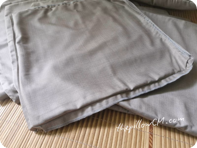 060726 throw cover 05 5 บริการเย็บปลอกหมอนอิงงานสั่งทำ ลูกค้าส่งผ้ามาเอง ผลิตตามขนาดและรูปแบบที่ต้องการ ด้านในเราพ้งให้อย่างดี