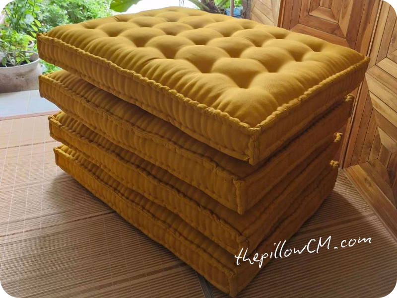 020826 french mattress 08 35 เบาะนั่งพักผ่อนสีเหลืองมัสตาร์ด เย็บแบบ French Mattress นุ่มแน่น ใช้เป็นเบาะนั่งพื้นหรือวางบน Daybed