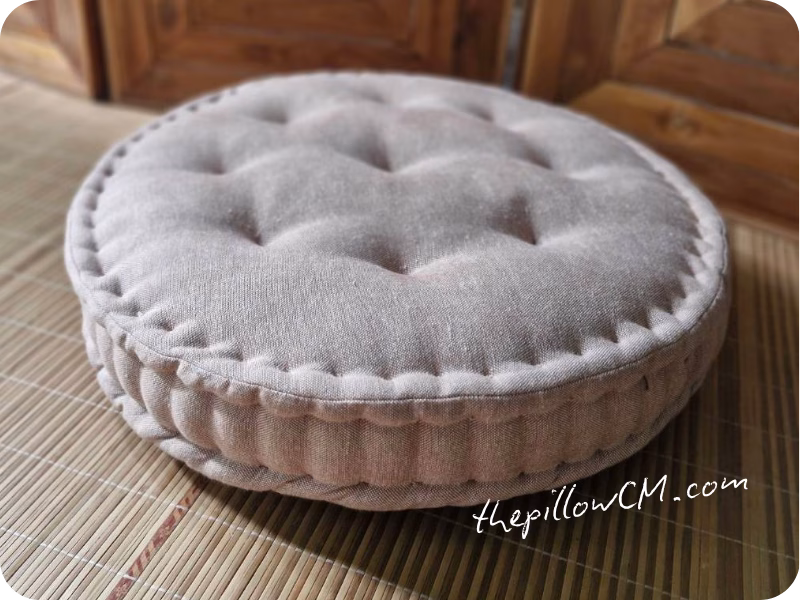 120926 round biscuit cushion w05 16 Round Biscuit Cushion เบาะทรงกลมสำหรับมุมพักผ่อนและนั่งเล่น