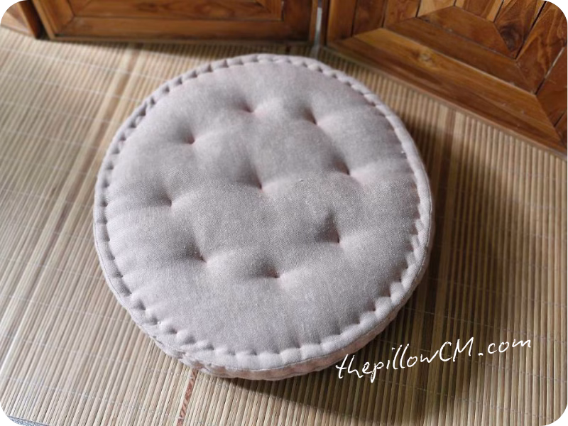 120926 round biscuit cushion w06 15 เบาะบิสกิตทรงกลม ยัดนุ่นแท้ แน่น นั่งสบาย