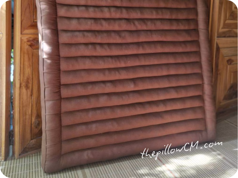 Zabuton Meditation Cushion ไส้นุ่นแน่น สำหรับใช้รองพื้นขณะนั่งสมาธิ