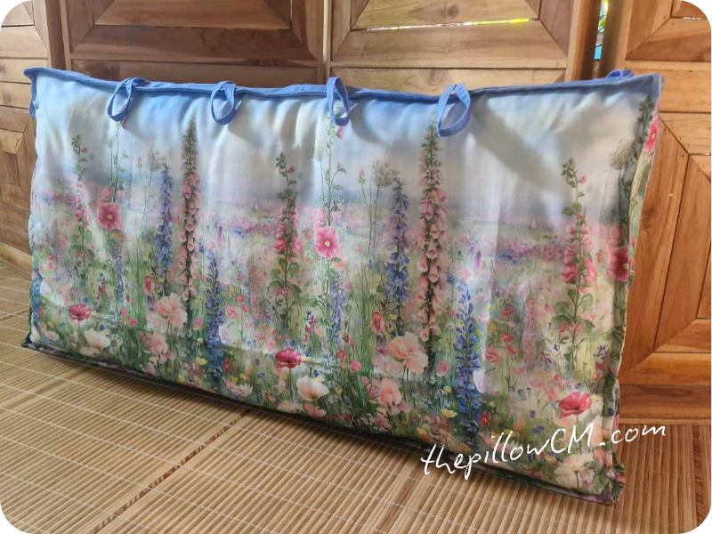 เบาะนุ่นสำหรับหัวเตียง ใช้ปลอกลินินพิมพ์ลายที่ถอดแยกจากไส้เบาะได้